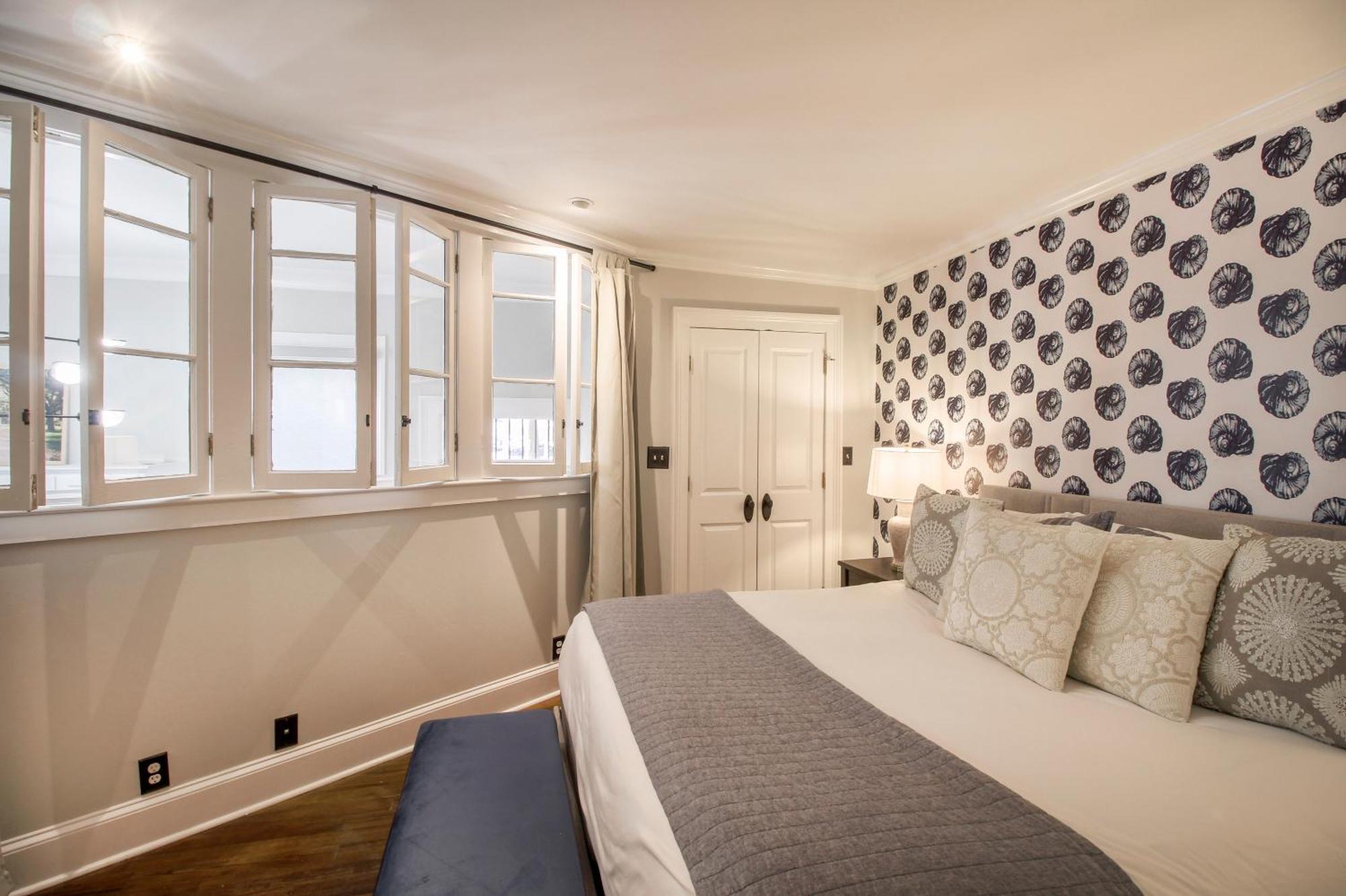 סוואנה Walk To It All In Downtown, Double King Beds מראה חיצוני תמונה
